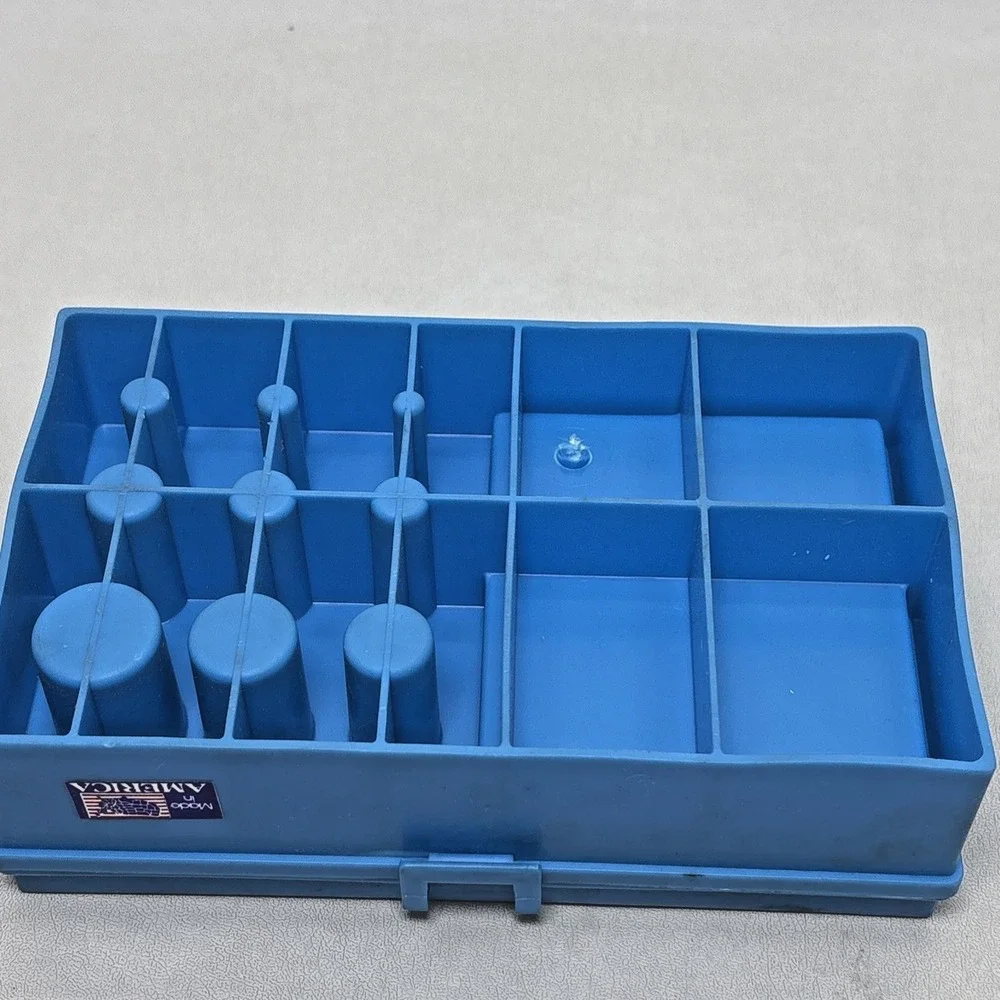 E-Z‎ Punch Pak  Punch & Die Set Complete 7 Blue Case